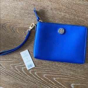 Tory Burch Blue Macaw Cameron wristlet